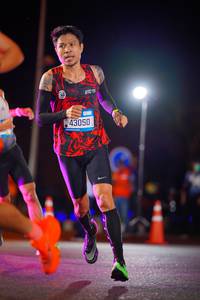 BIB: 43050
                            <button type="button" onclick="openModal(21506701)" class="btn btn-primary btn-sm float-right btn-popup" data-toggle="modal" data-target=".modal-high-quality">
                        <i class="fas fa-shopping-cart"></i> Add to Cart
                    </button>
                                            <button type="button" onclick="isThisMe(21506701, true)" class="btn btn-success btn-sm float-right btn-popup btn-isme hidden" data-toggle="tooltip" data-placement="bottom" title="นี่คือรูปของคุณใช่ไหม คลิกที่นี่เพื่อเอาเข้าอัลบั้ม">
                        <i class="fas fa-plus"></i> Add to album
                    </button>
                    <button type="button" onclick="isThisMe(21506701, false)" class="btn btn-warning btn-sm float-right btn-popup btn-isnotme hidden">
                        <i class="fas fa-ban"></i> Remove from album
                    </button>